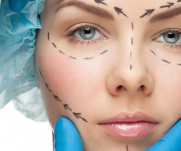 دکتر خوب جراحی زیبایی در اصفهان - کلینیک بنیتا