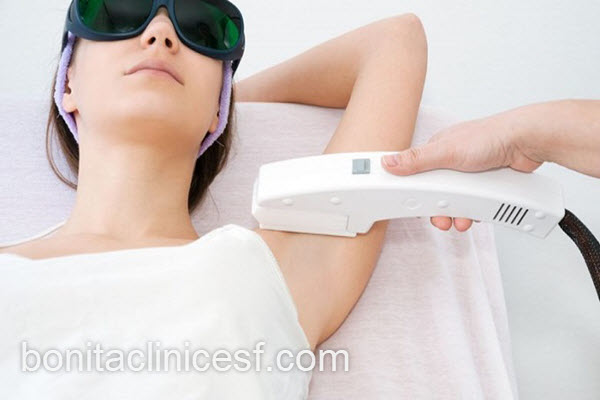 بررسی سرطان زا بودن لیزر زیر بغل | کلینیک بنیتا اصفهان